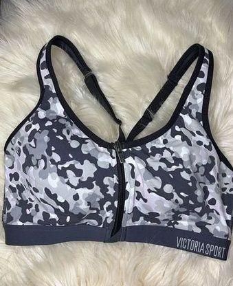 Victoria's Secret knockout front close sports bra sz 32D - $25 - From Blue