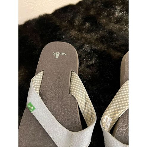 Sanuk Yoga Mat Comfortable Women's Flip Flops Sandals Size 7 - $28 - From  Samantha