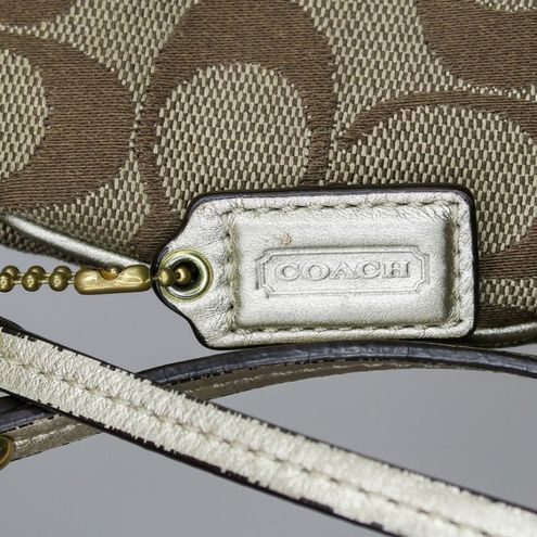 Coach Vintage Signature Canvas Brown Pleated Wristlet Purse - $36 - From  Allison