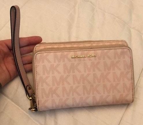 Michael Kors Crossbody Purse Pink - $50 (61% Off Retail) - From