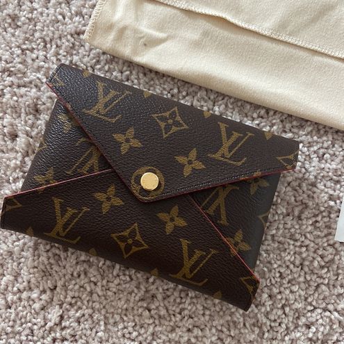 Louis Vuitton Pochette Kirigami pouch. Medium Gold - $397 New With Tags -  From Jayoung