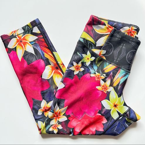 Calia by Carrie Underwood floral cropped leggings size small - $27