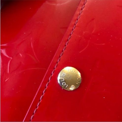 Louis Vuitton, Bags, Louis Vuitton Red Rouge Monogram Vernis Ludlow  Authentic Coin Purse Snap Closure