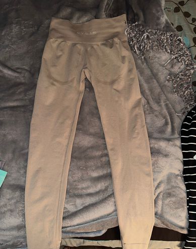 NVGTN Beige Contour Seamless leggings Tan Size M - $27 (43