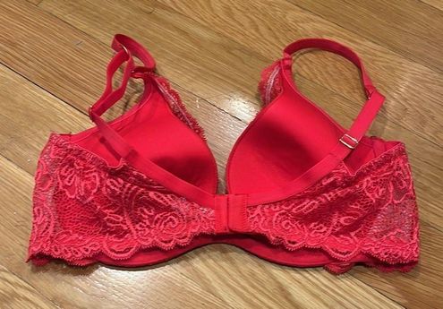 Victoria's Secret very sexy red push -up without padding bra size 38C. -  $25 - From Mike