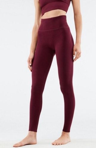 Fabletics NWT Ultra High Waisted Seamless Rib Lounge Leggings