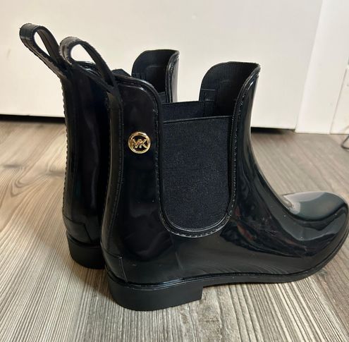 Michael Kors Rain Boots Black Size 8 - $33 (78% Off Retail) - From Morgan