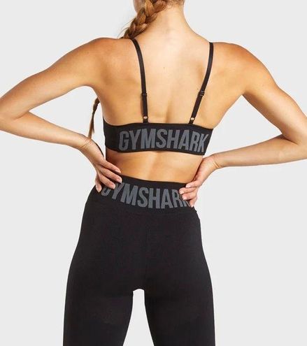 Gymshark - Womens Black Tech Strappy Sports Bra - Size Small