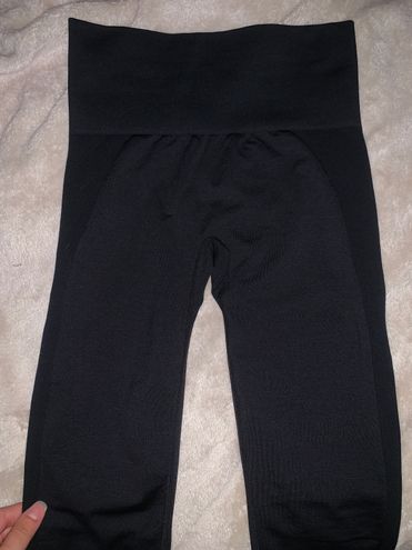 NVGTN Contour Seamless 2.0 - Black Size XS - $50 - From Christina