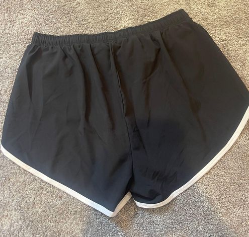 Ivy League Dolphin Short - Black/White