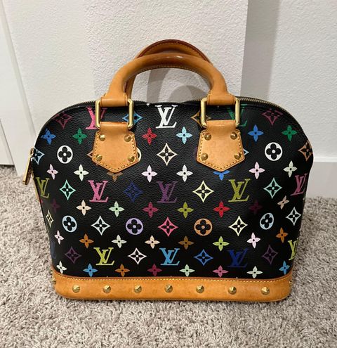 Louis Vuitton Under $1000