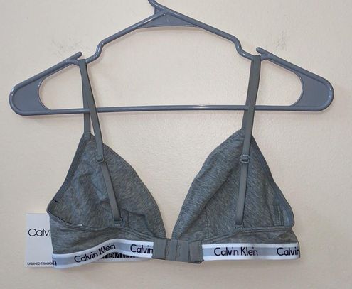 Forstærker sikkerhedsstillelse Et hundrede år Calvin Klein bralette size medium Gray - $21 New With Tags - From Katie