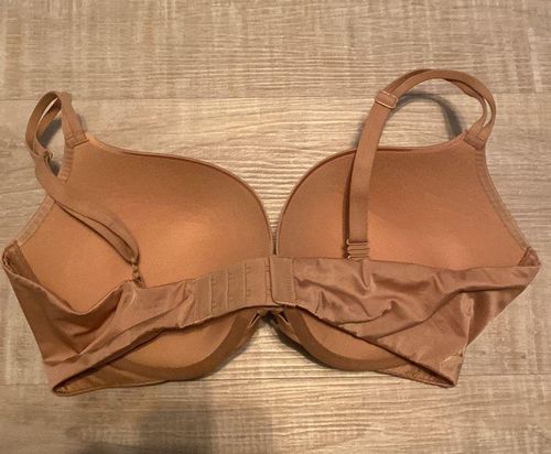 Victoria's Secret Victoria Secret Push Up Bra 36-DD Tan Size 36 E / DD -  $41 - From Juliie