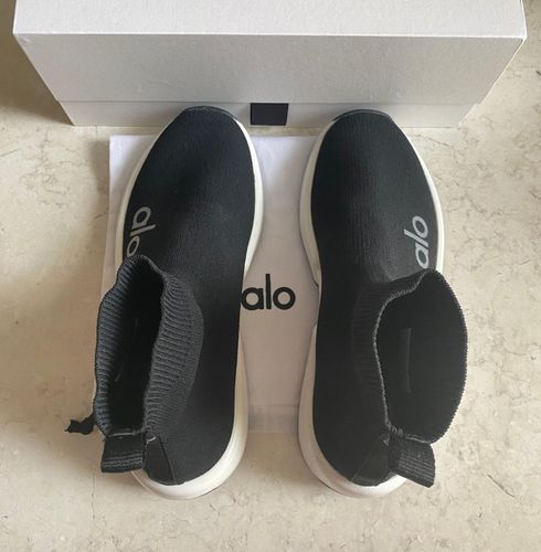 ALO Yoga Velocity Knit Sneaker Shoes Black Size 7 in 2023