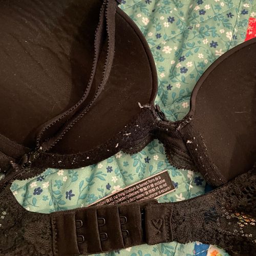 Victoria's Secret 34B Black Push Up Bra Size 34 B - $15 - From