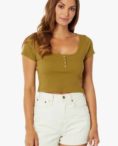 Pointelle Scoopneck Crop Tee