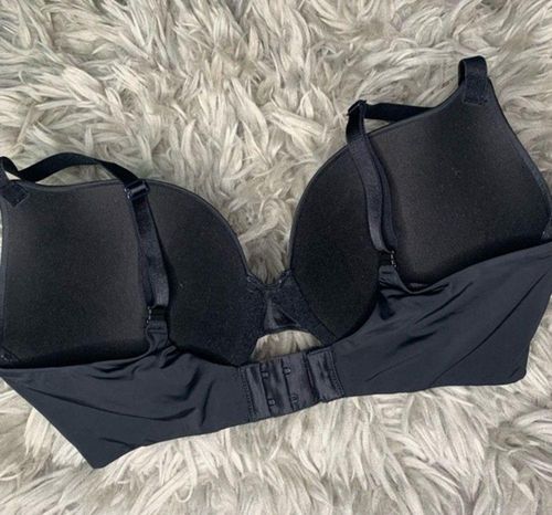 Victoria's Secret black underwire t-shirt Demi bra size 34DDD - $13 - From  Kerrii