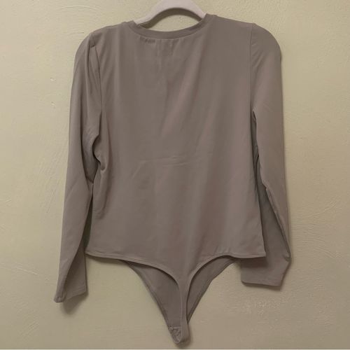 Aritzia NWT babaton contour bodysuit cool beige xl - $61 New With Tags -  From christina