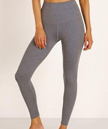 Beyond Yoga Heather Rib High Waisted 7/8 Leggings size M Gray Size