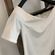 Essue  white off the shoulder elegant blouse / Size Small Photo 4