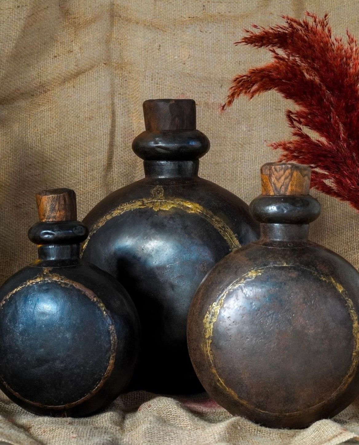 Iron Pot 