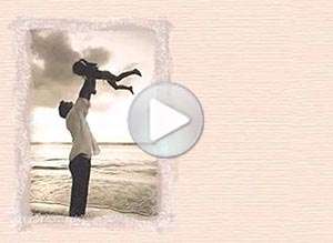  Tarjeta animada de D&iacute;a del Padre, Las ni�as adoran a sus pap�s. 