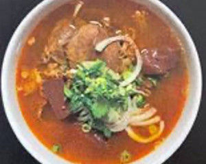Hue Style Soup (Spicy)