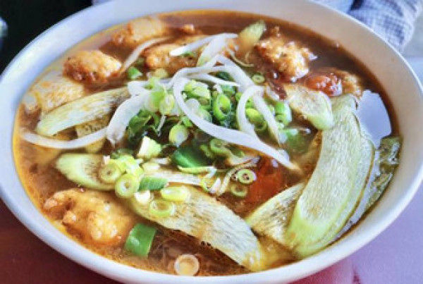 S5: BÚN CHẢ MỰC NƯỚC - Soupe aux calmars frits de pâte