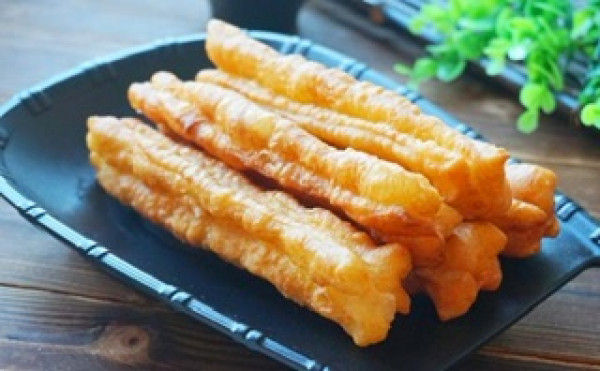 A13. Chinese Donuts-中國甜甜圈-Quẩy (2 PCS)