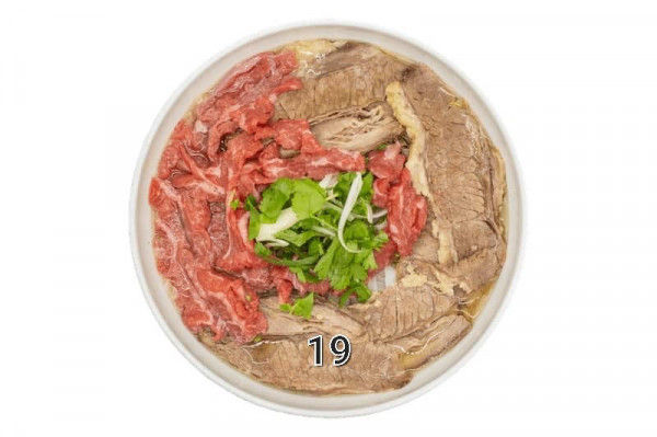 P7. Rare Beef, Brisket Pho-罕有嘅麵湯-Phở Tái Nạm