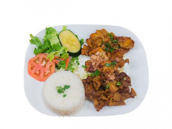 R4. Grilled Chicken & Pork Sliced Rice-燒雞飯同燒肉-Cơm Gà Nướng Thịt Nướng