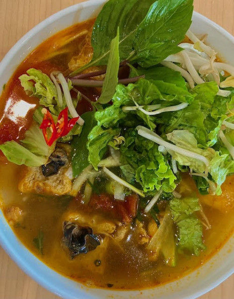 S2. Vermicelli Crab Meat, Snails Soup-螺蟹粉湯- Bún Riêu Cua Ốc