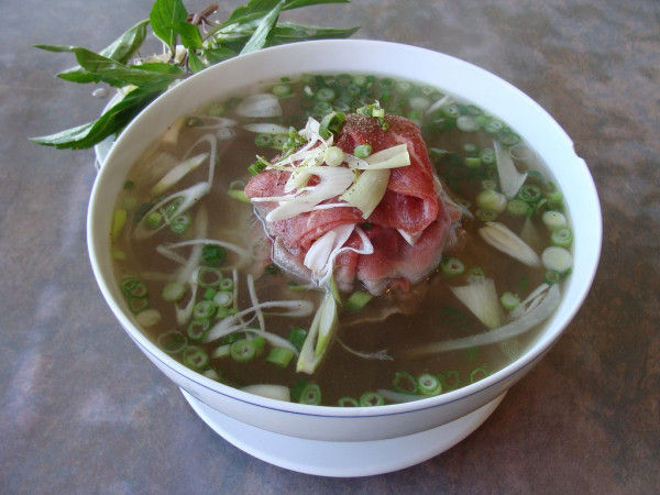 pho boeuf saignant