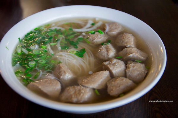 Pho au boulettes de boeuf