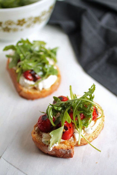 Arugula Bruschetta