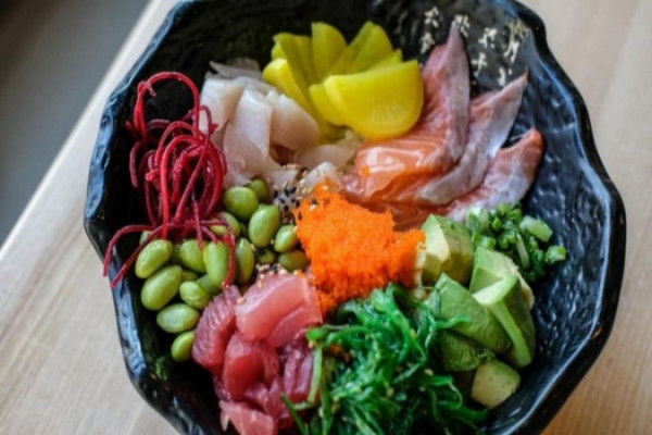 Chirashi bol