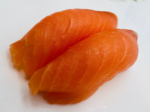 4N KUNSEI SYAKE Saumon Fumé/Smoked Salmon (2mcx/2pcs)