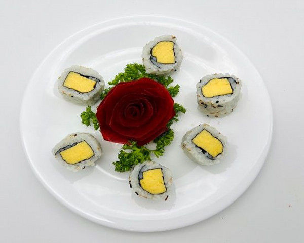 29 TAMAGO HOSOMAKIS