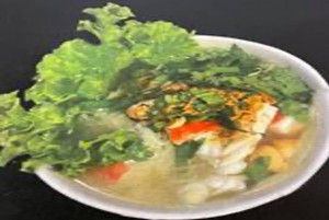104. Glass Egg Noodle Seafood BBQ Pork Soup