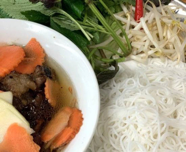 S1: BÚN CHẢ HÀ NỘI - porc grillé spécialement