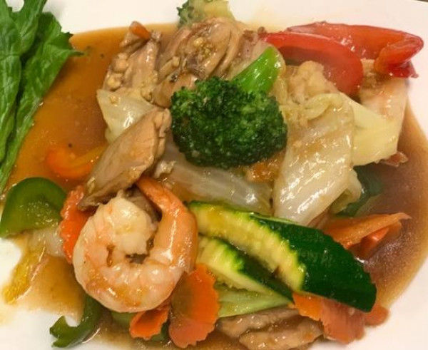 X5: GÀ - TÔM XÀO - Poulet et crevettes sautés aux légumes