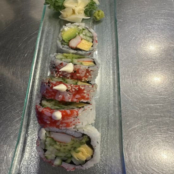 84. Futomaki California