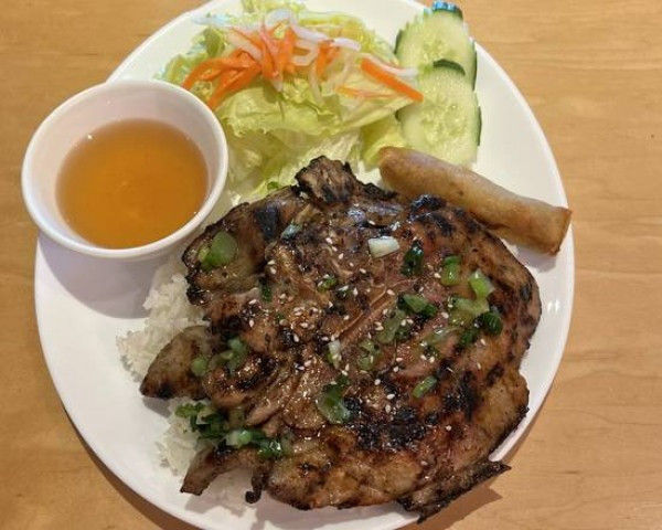 23.Côtelettes de porc grillés/ Grilled Pork Chops