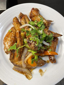 Ailes de poulet BBQ/Deep fried chicken wings