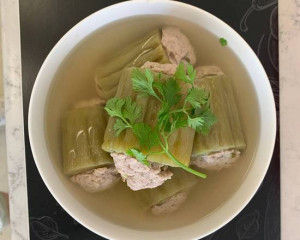Stuffed Bitter Melon Soup (Canh Khổ Qua)
