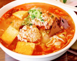 545. BÚN RIÊU