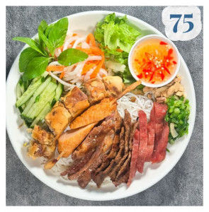 75. BÚN THẬP CẨM (BÒ NƯỚNG, THỊT NƯỚNG, CHẠO TÔM, CHẢ GIÒ, NEM)