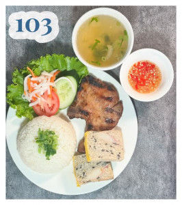 103. CƠM TẤM SƯỜN NƯỚNG CHẢ TRỨNG