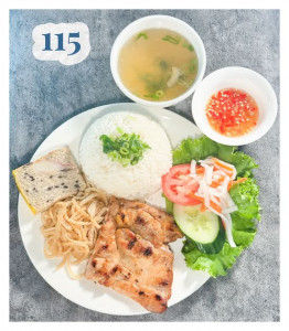 115. CƠM TẤM GÀ NƯỚNG BÌ CHẢ TRỨNG