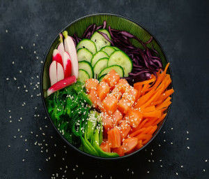 SALADE REPAS SAUMON FUMÉ